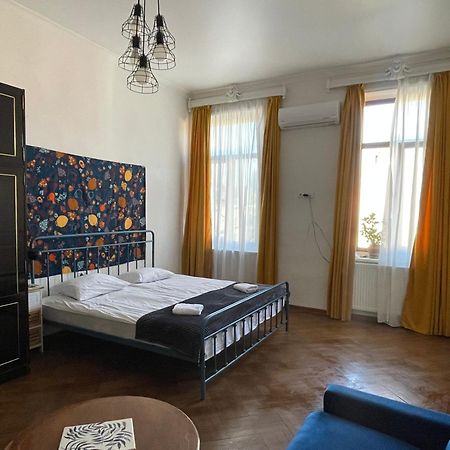 Guest House Third Floor Tiflis Exterior foto