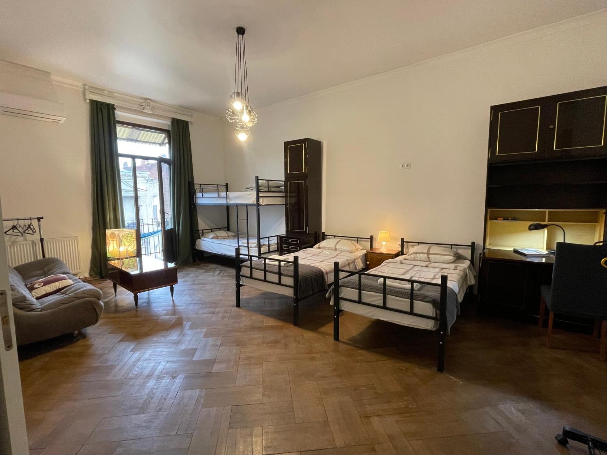 Guest House Third Floor Tiflis Exterior foto